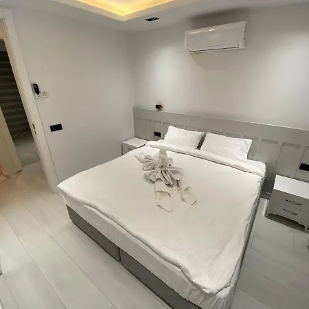 Akin Family Villas *
